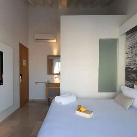 Hotel Delirio 4*