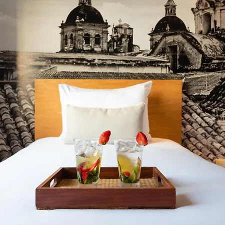 Hotel Delirio
