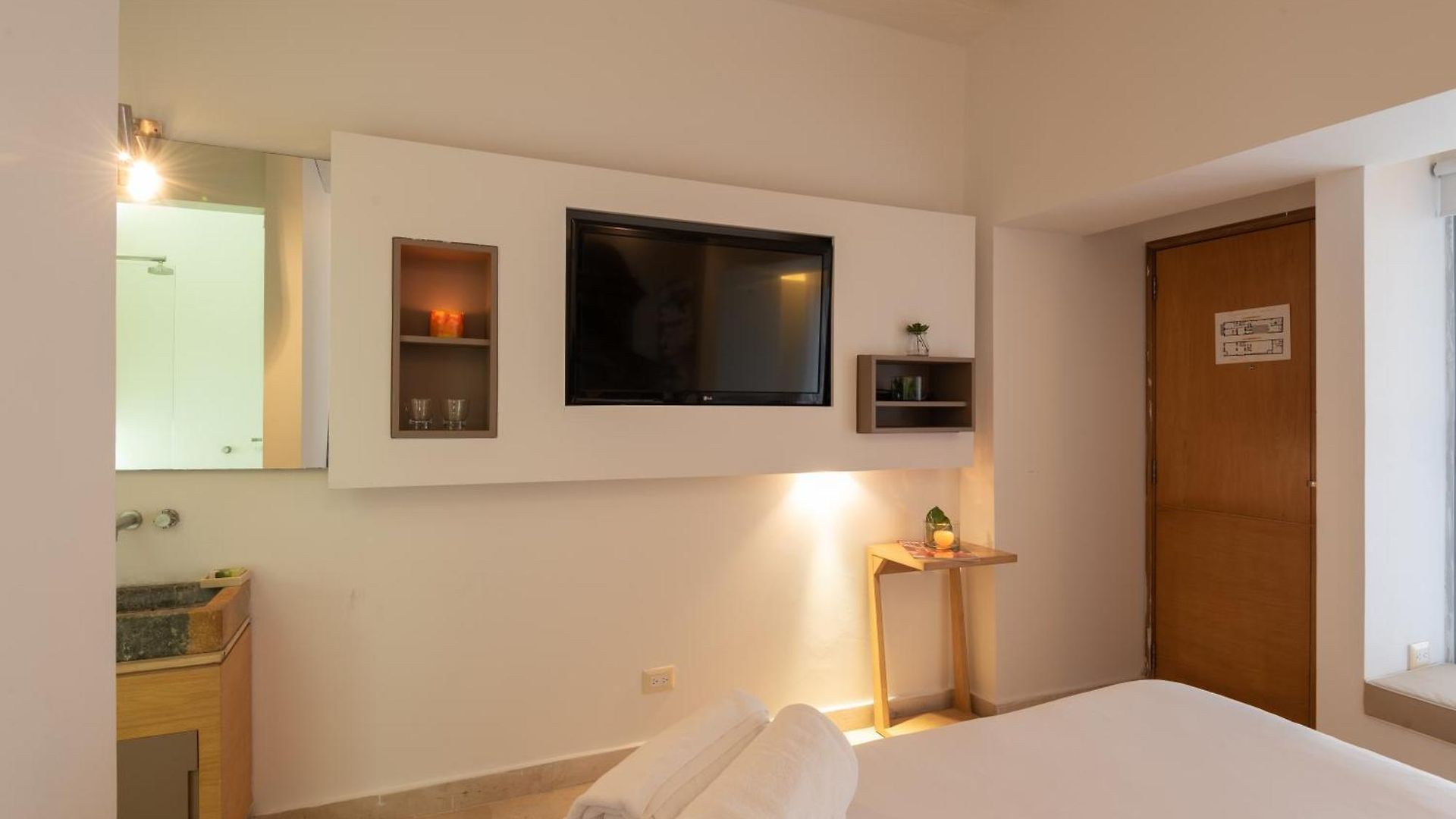 Hotel Delirio