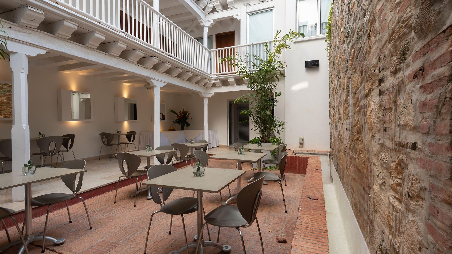 Delirio Hotel 4*