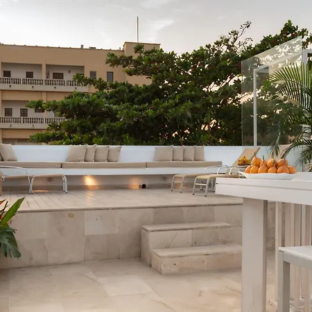 Hotel Delirio